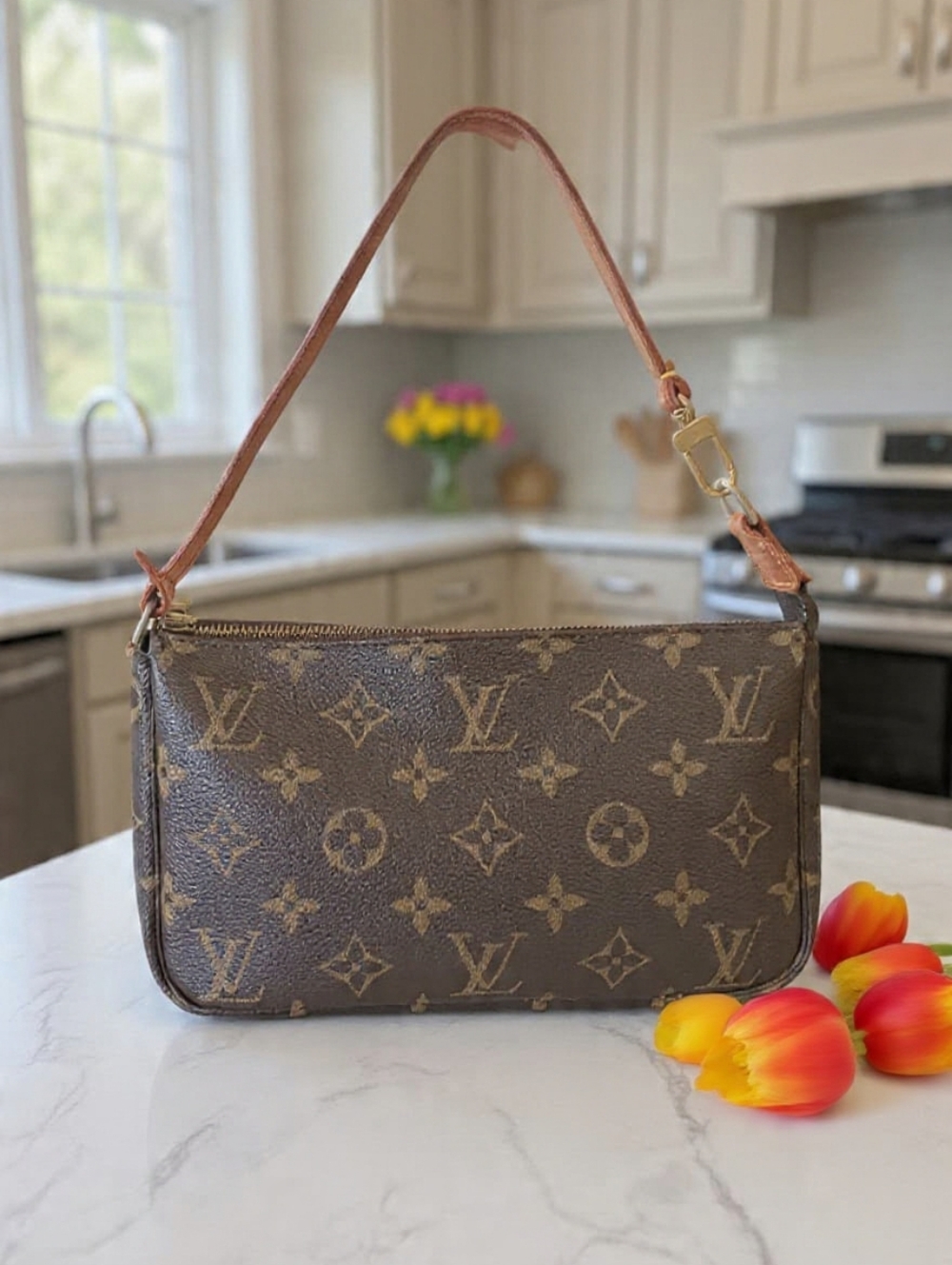 Louis Vuitton Pochette Accessoires Monogram Vintage 2001 ✨ - Picture 6 of 14